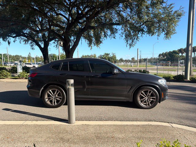 Used 2021 BMW X4 xDrive30i w/ M Sport Package AWD/4WD image 3