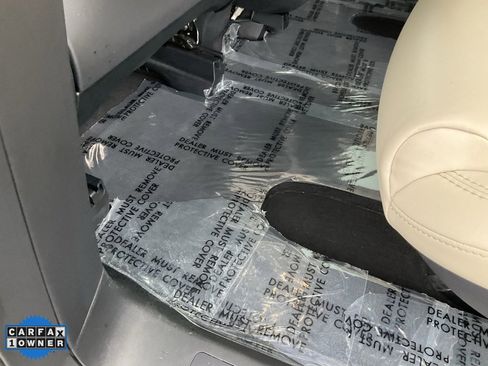 Used 2018 Tesla Model X 100D image 28