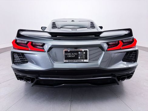 Used 2023 Chevrolet Corvette Stingray Premium Cpe w/ Z51 Performance Package RWD image 17