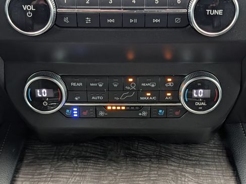 Certified 2020 Ford Expedition Limited w/ Equipment Group 302A RWD image 18