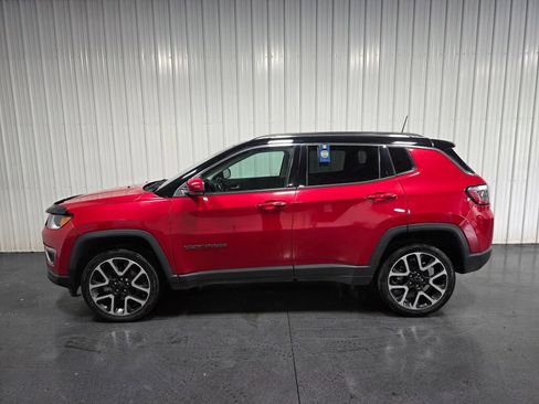 Used 2018 Jeep Compass Limited w/ Navigation Group AWD/4WD image 4