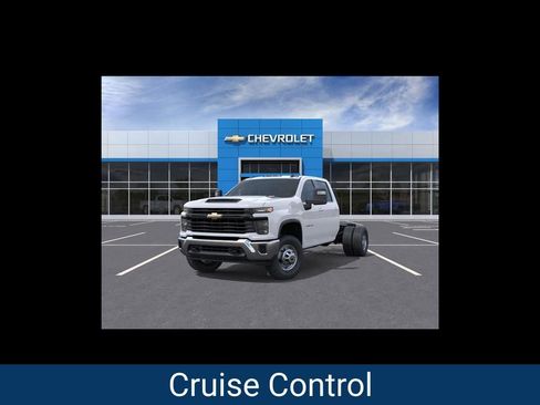 New 2026 Chevrolet Silverado 3500 W/T image 9