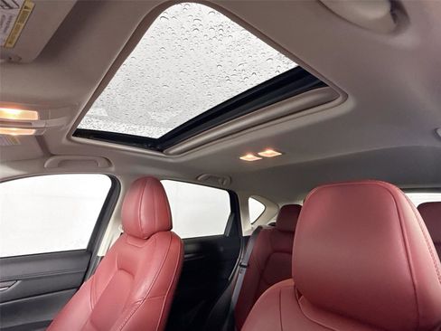 Certified 2025 MAZDA CX-5 Carbon Edition image 6