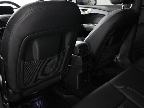 Used 2024 Audi Q4 e-tron Premium Plus w/ Premium Plus AWD/4WD image 14