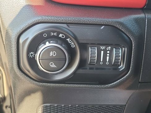 Used 2022 Jeep Gladiator Rubicon w/ Trailer Tow Package image 18