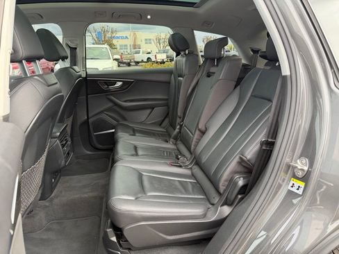 Used 2022 Audi Q7 3.0T Premium Plus AWD/4WD image 30