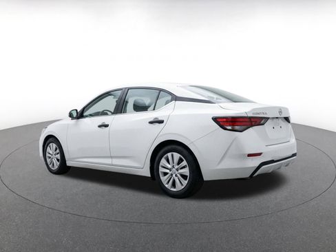 Used 2025 Nissan Sentra S FWD image 7