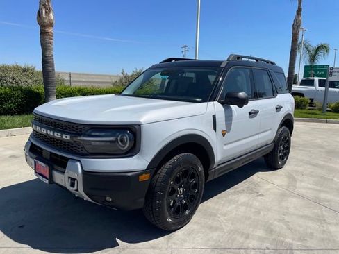 New 2026 Ford Bronco Sport Badlands AWD/4WD image 1