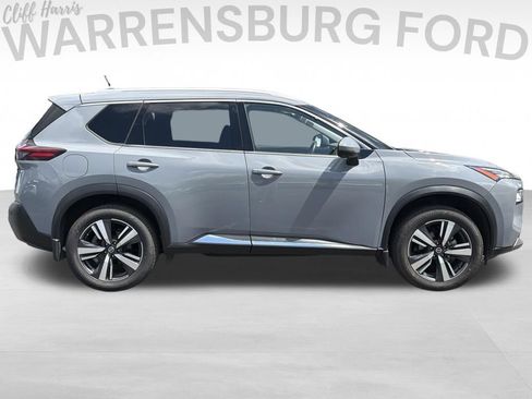 Used 2021 Nissan Rogue SL FWD image 8