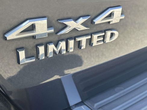 Used 2012 Jeep Grand Cherokee Limited image 7