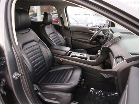 Certified 2024 Ford Edge SEL image 24