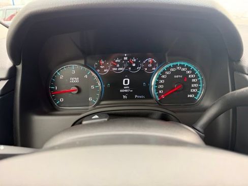 Used 2019 Chevrolet Suburban Premier w/ Premier Plus Edition AWD/4WD image 30