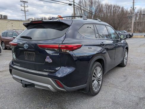Used 2022 Toyota Highlander Platinum image 7