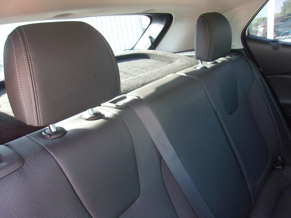 Used 2024 Buick Encore GX Preferred FWD image 15