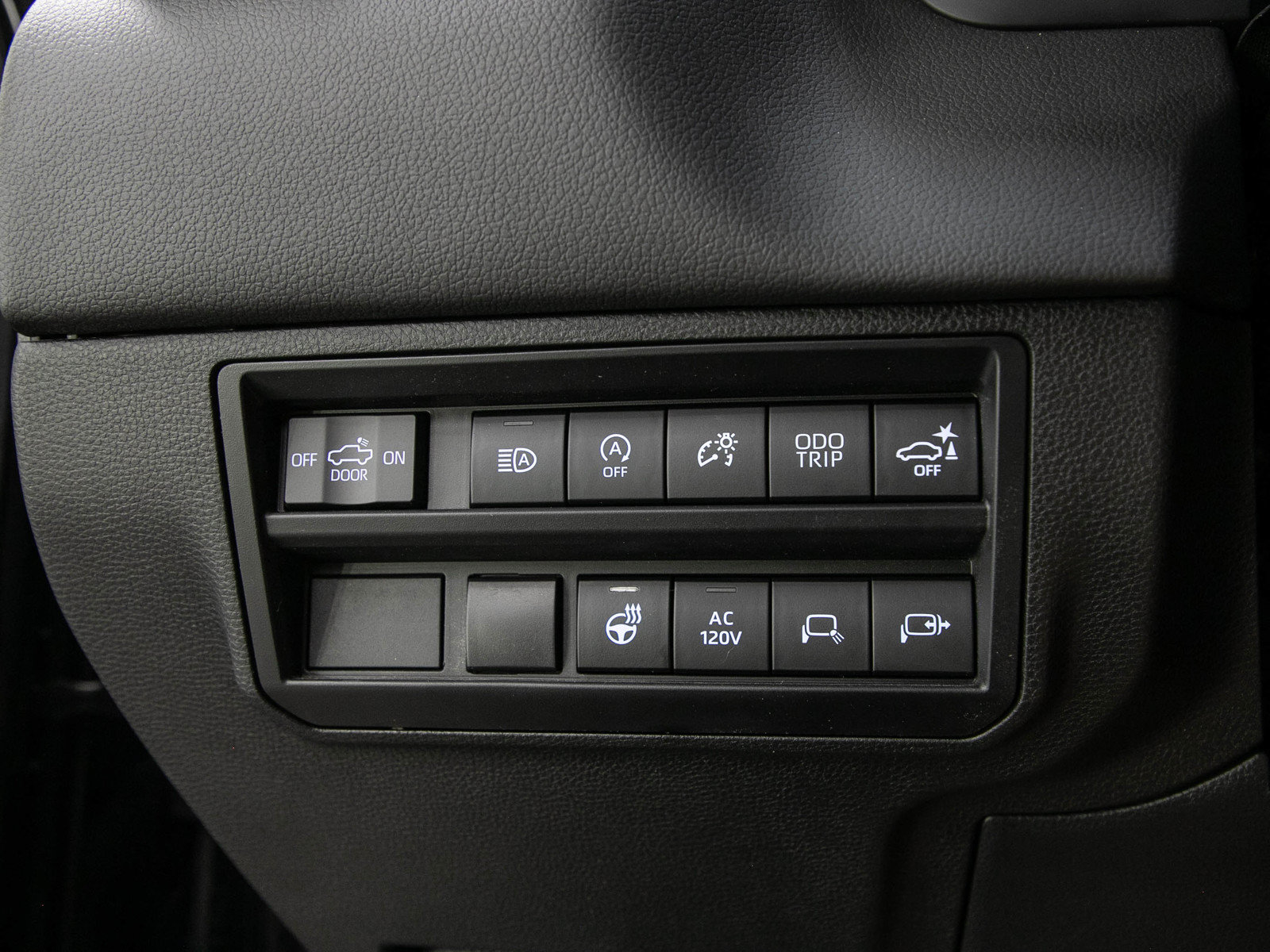 Used 2023 Toyota Tundra Limited AWD/4WD image 25