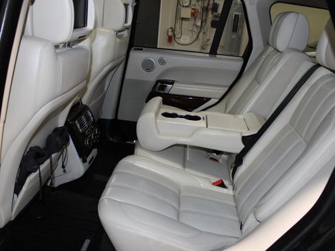 Used 2014 Land Rover Range Rover Supercharged AWD/4WD image 35