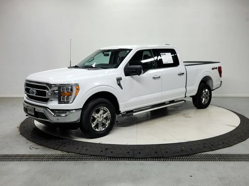 Used 2022 Ford F150 XLT w/ Equipment Group 302A High AWD/4WD image 4