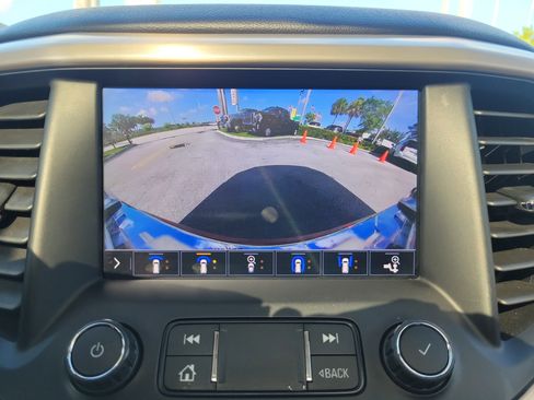 Used 2020 GMC Acadia Denali w/ Technology Package image 10