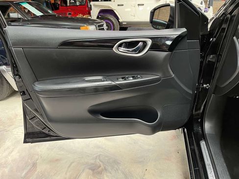 Used 2019 Nissan Sentra SV FWD image 28