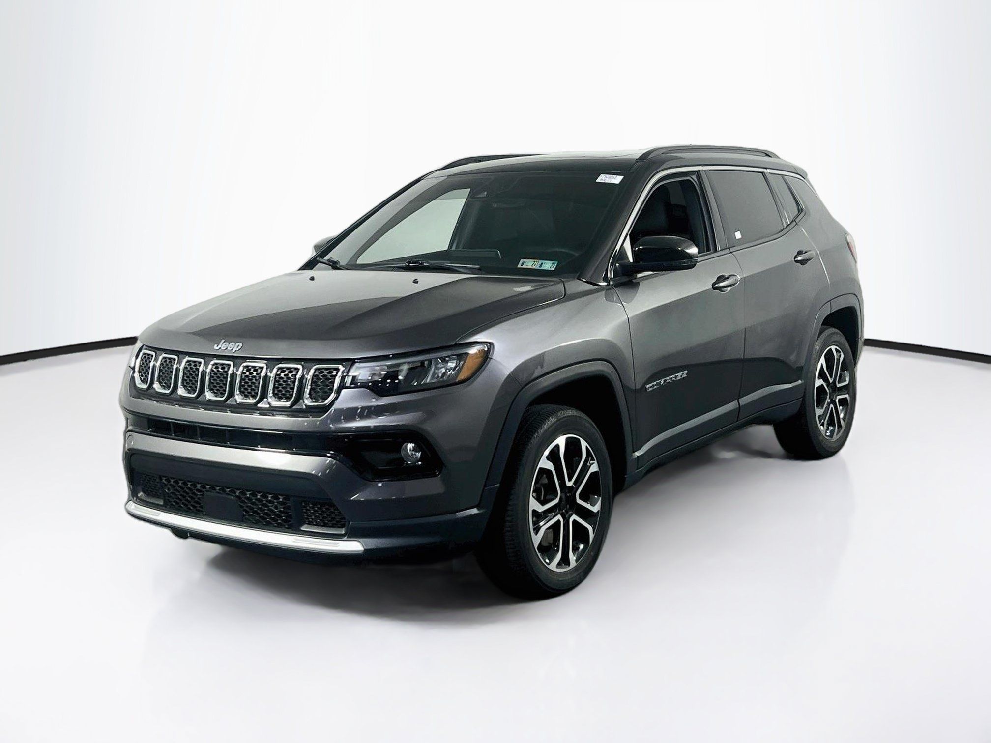 Used 2023 Jeep Compass Limited w/ Sun and Sound Group AWD/4WD image 1