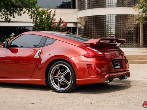 Used 2013 Nissan 370Z NISMO image 53