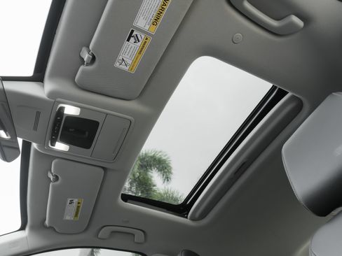 Used 2023 Honda CR-V EX-L image 21