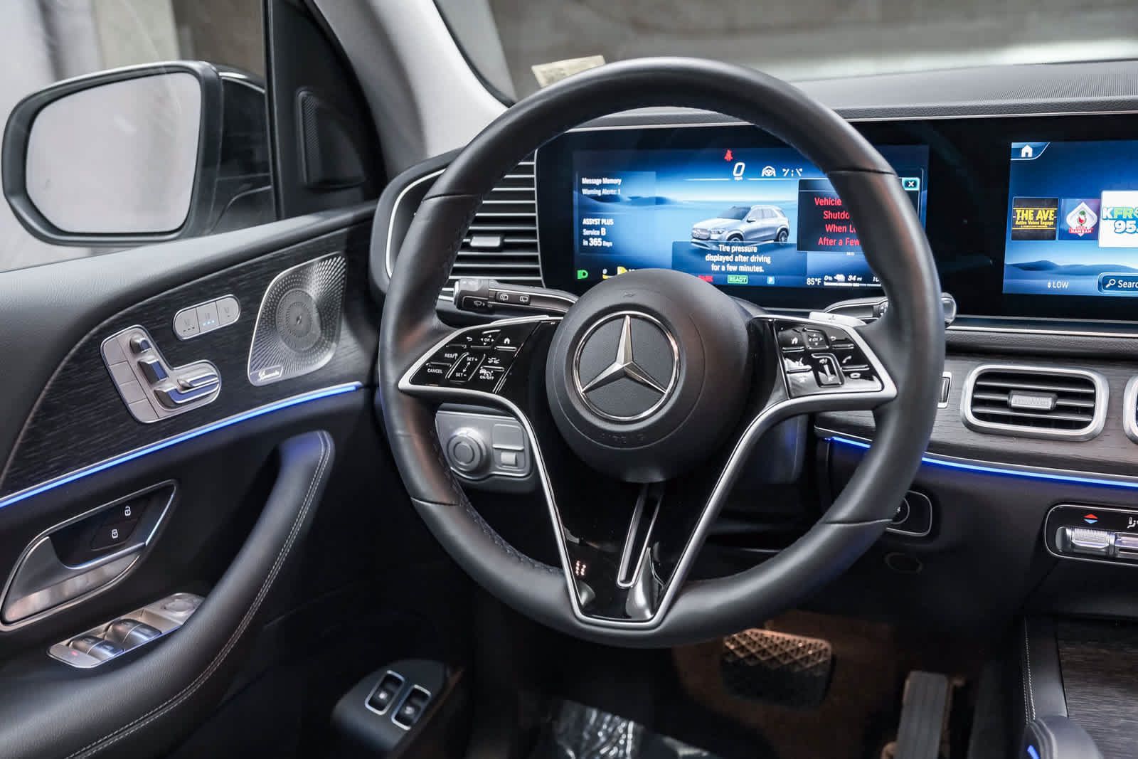 Used 2026 Mercedes-Benz GLE 450e 4MATIC image 19