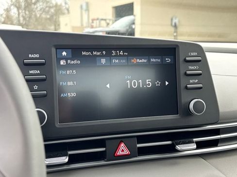 New 2026 Hyundai Elantra Sport FWD image 17