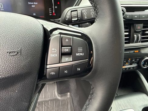 Used 2023 Ford Escape Active AWD/4WD image 28