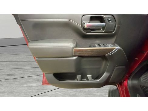 Used 2019 Chevrolet Silverado 1500 RST image 9