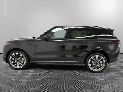 New 2026 Land Rover Range Rover Sport SE AWD/4WD image 2