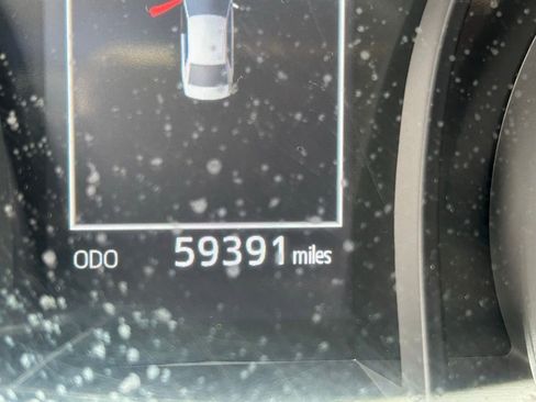 Used 2023 Toyota Camry SE image 32