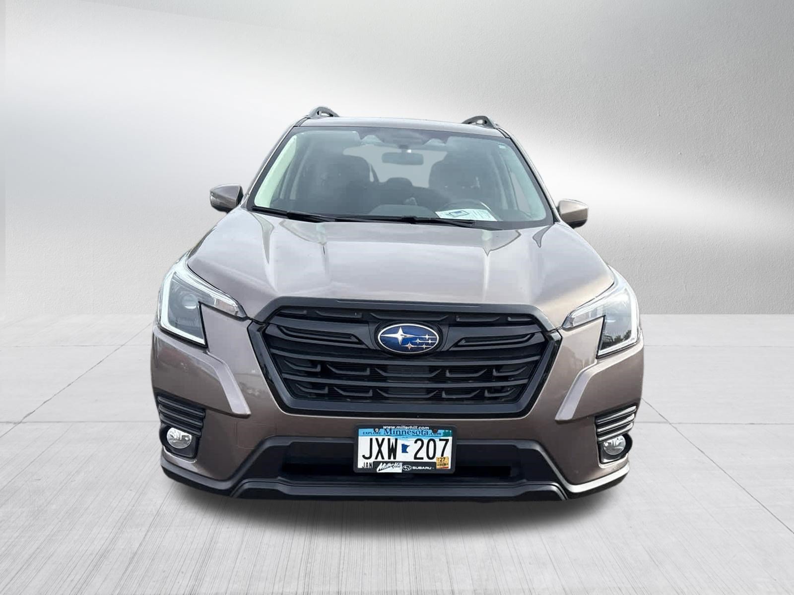 Used 2023 Subaru Forester Premium AWD/4WD image 4