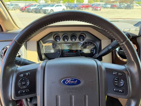 Used 2014 Ford F350 Lariat w/ Lariat Ultimate Package AWD/4WD image 21