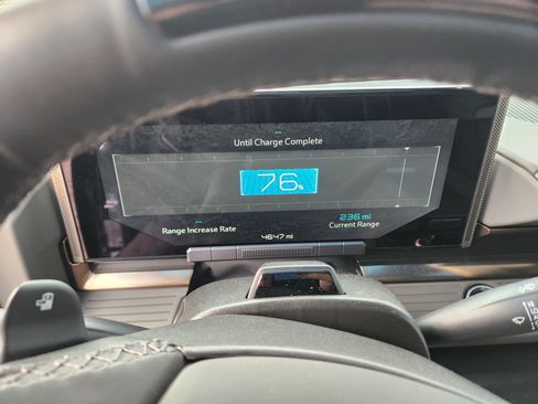 Used 2025 GMC Hummer EV 3X w/ LPO, Sport Package image 25