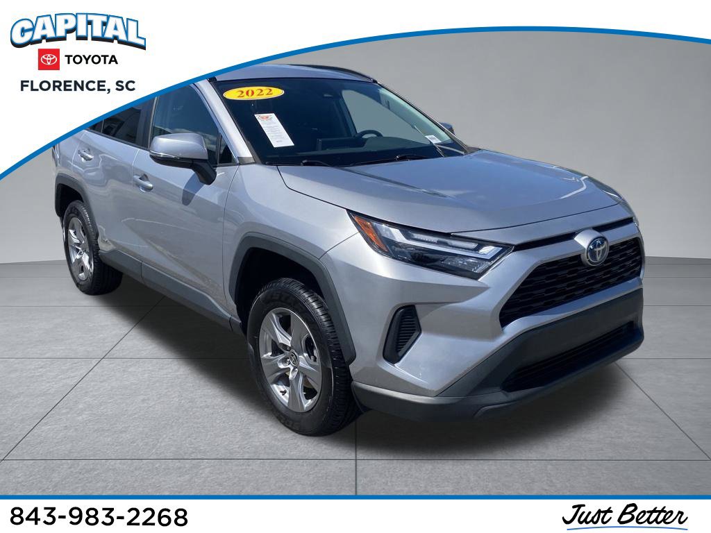 Used 2022 Toyota RAV4 XLE AWD/4WD image 1