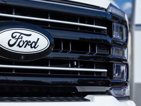 New 2025 Ford F250 Platinum image 20