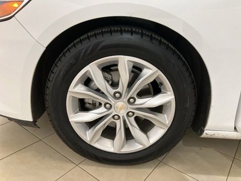 Used 2023 Chevrolet Malibu LT image 29