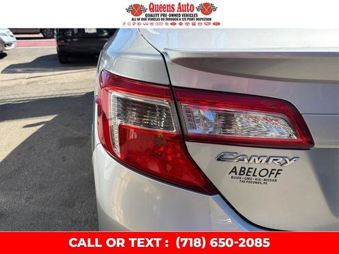 Used 2013 Toyota Camry SE image 36