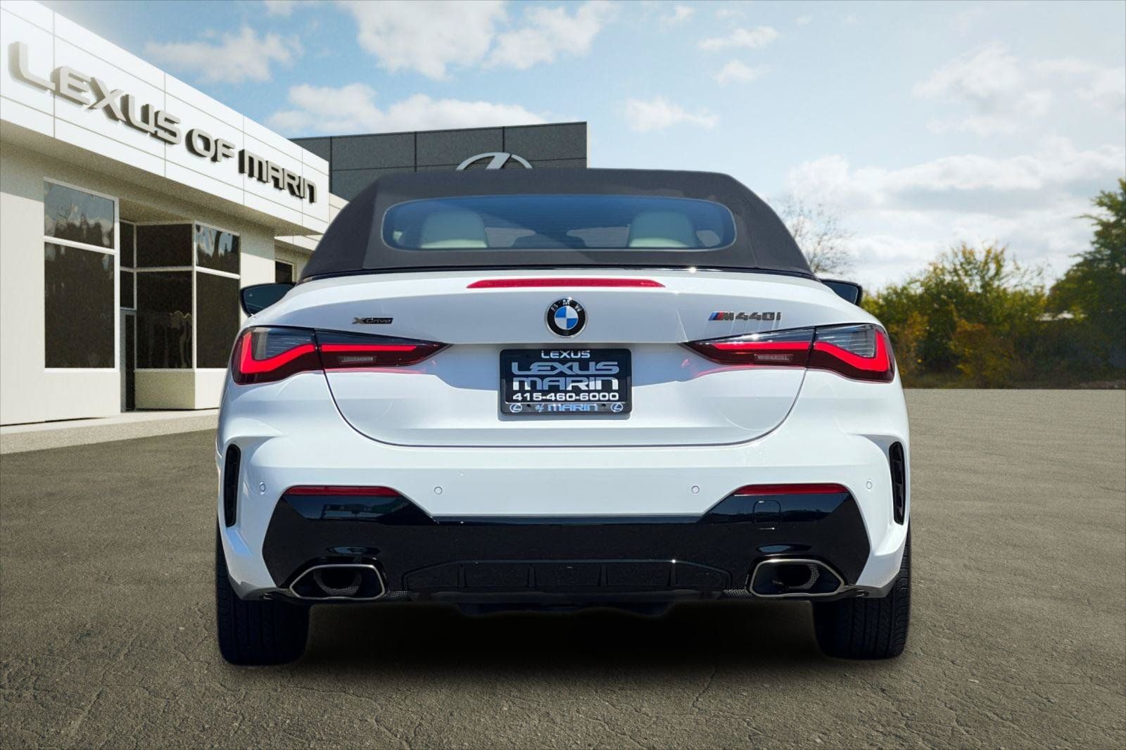 Used 2023 BMW 440i xDrive Convertible w/ Premium Package AWD/4WD image 10