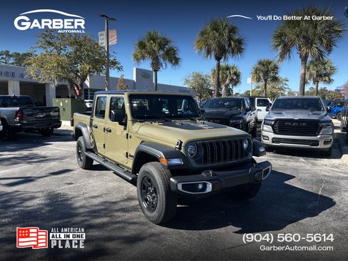 New 2026 Jeep Gladiator Sport AWD/4WD image 1