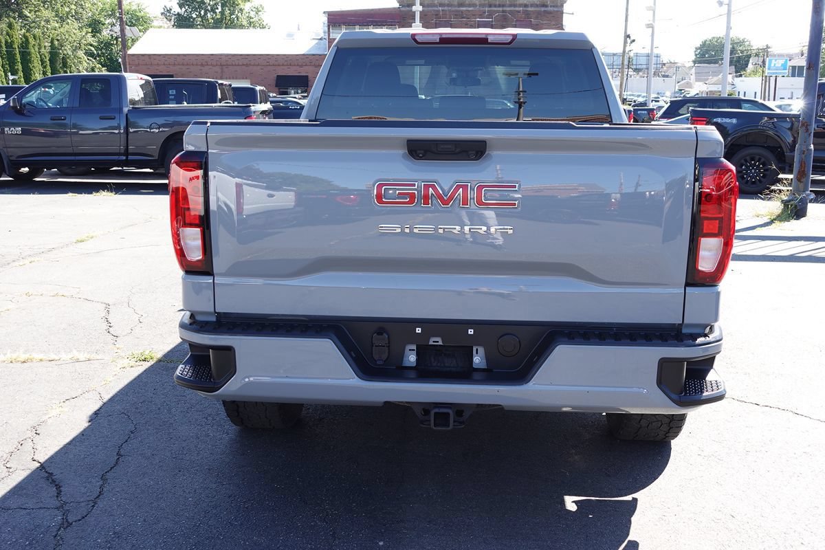 Used 2024 GMC Sierra 1500 Pro w/ Graphite Edition AWD/4WD image 8
