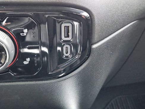 Certified 2024 Chevrolet Silverado 1500 LT image 19