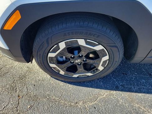 Used 2025 Hyundai Santa Fe SEL image 5