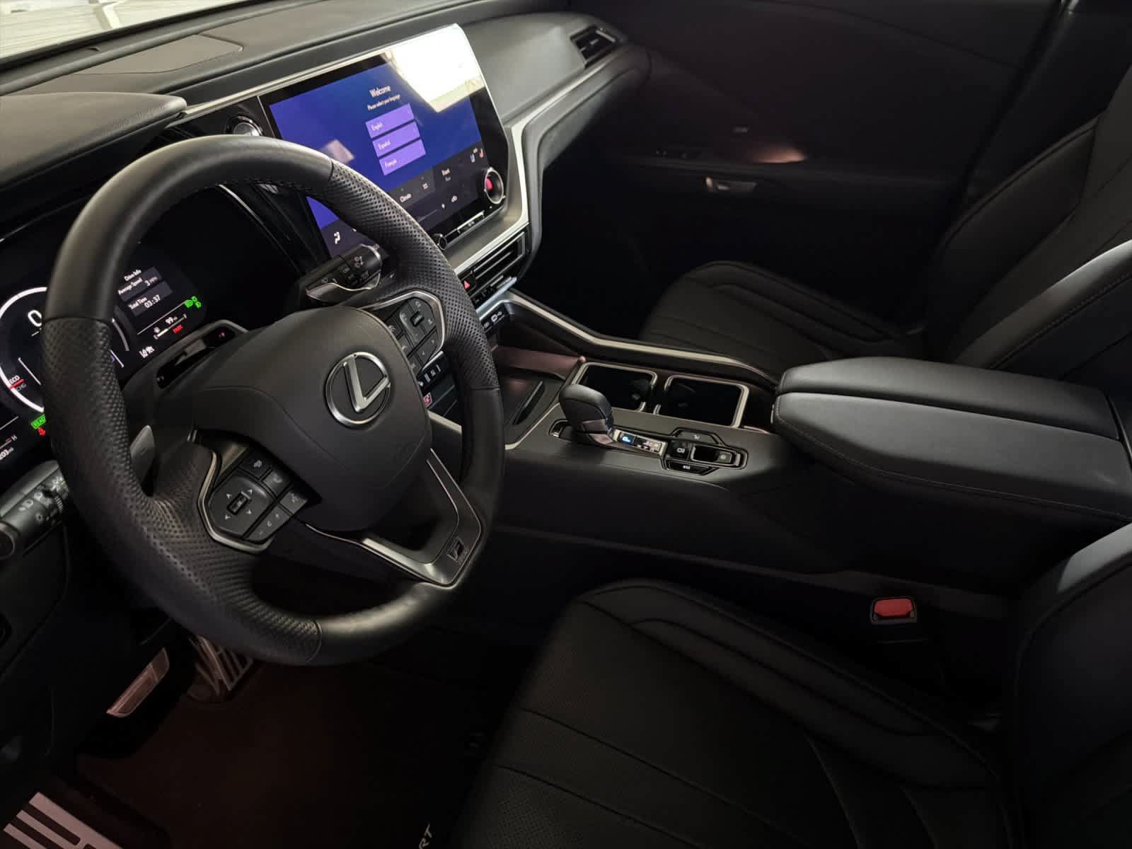 Used 2025 Lexus TX 500h AWD w/ Technology Package image 11