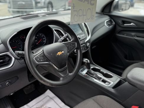 Used 2018 Chevrolet Equinox LT AWD/4WD image 10