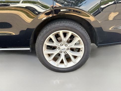 Used 2019 Ford Expedition Platinum AWD/4WD image 29