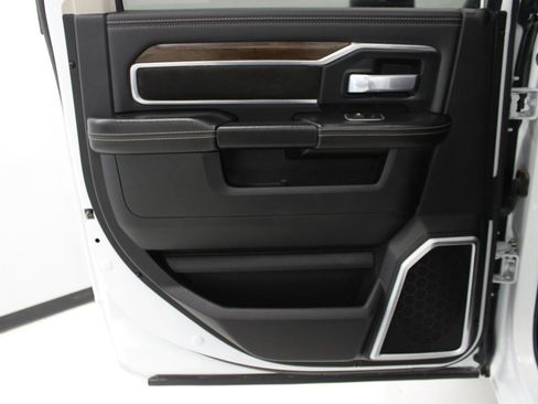 Used 2024 RAM 2500 Laramie image 36
