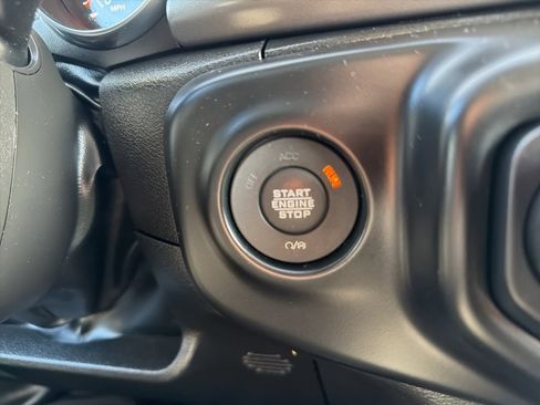 Used 2023 Jeep Wrangler Sport image 11