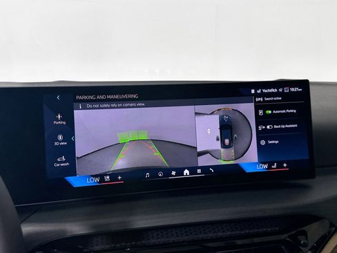 Used 2026 BMW 430i xDrive Coupe w/ Parking Assistance Package image 13